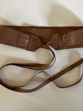 G.I.L.I. Got It Love It Leather Obi Wrap Belt/2 Layers/Cognac/Size M/L/NEW!